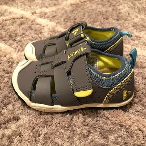 PLAE boys toddler sandals, style SAM, size 7
